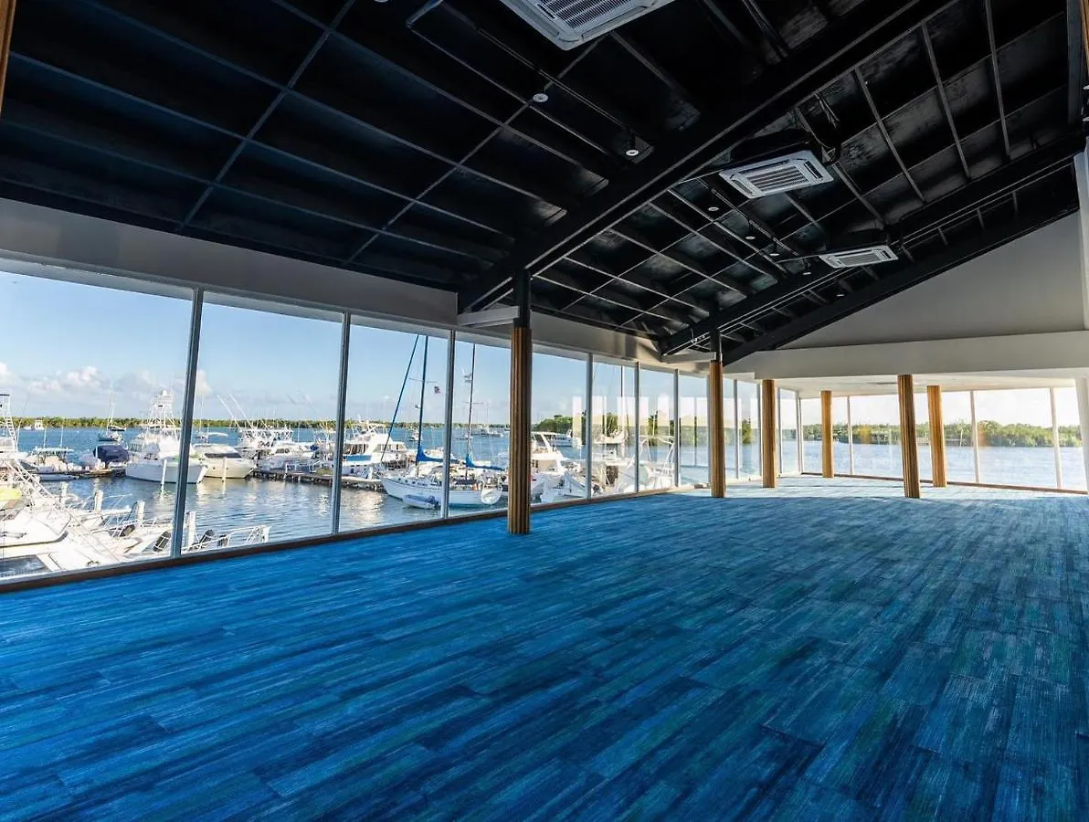 Marina De Salinas Hotel